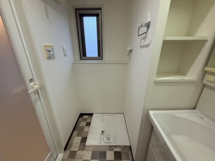洗濯機置場 Ｌａ Ｃａｓａ Ａｌｂａ Ｄｕｅ