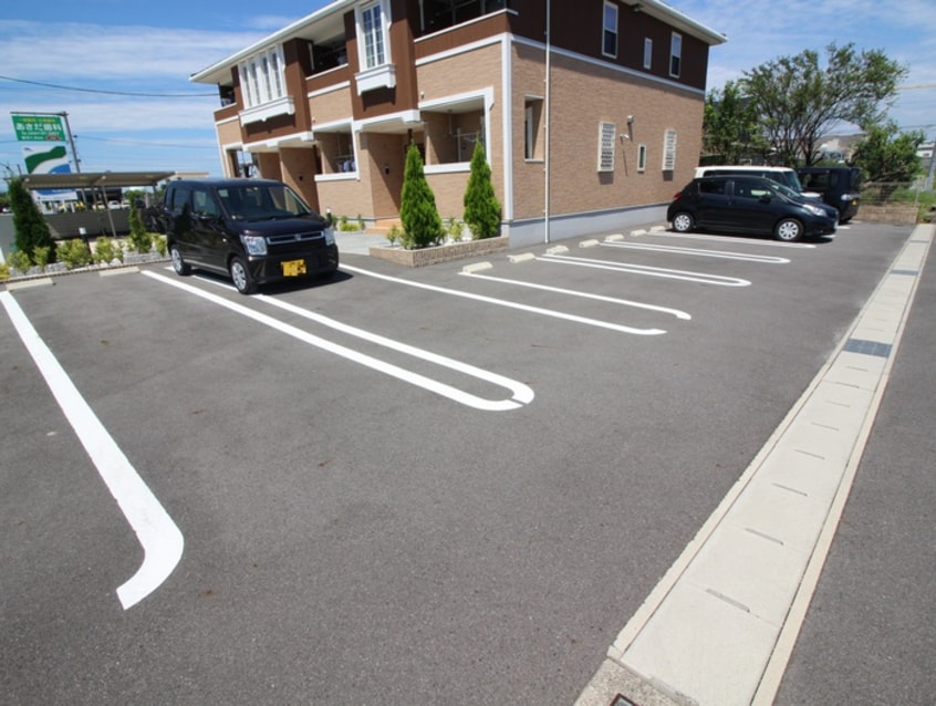 駐車場 フィオーレ