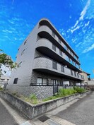 ｱﾄﾗｸﾃｨﾌﾞS.Tの外観