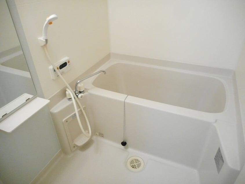 バス／シャワールーム等 アルモニ－