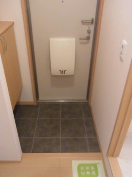 玄関 ハートフルタウン　B棟