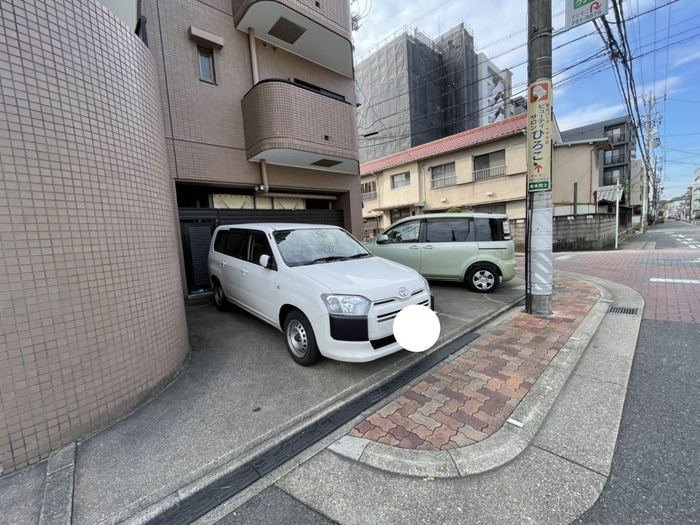 駐車場 エクセル本山
