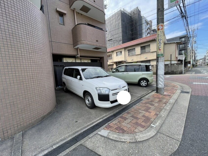 駐車場 エクセル本山