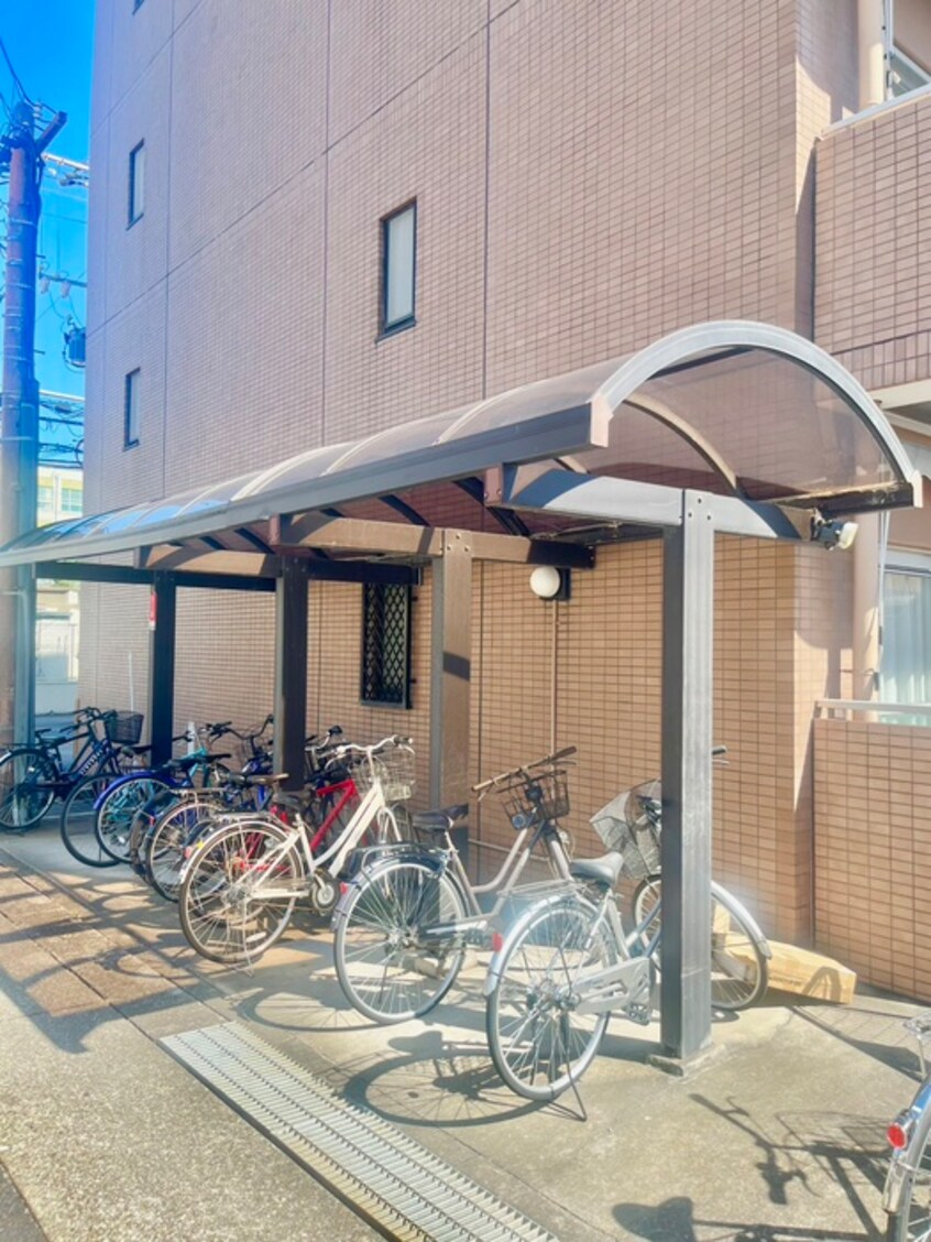 駐輪場 エクセル本山