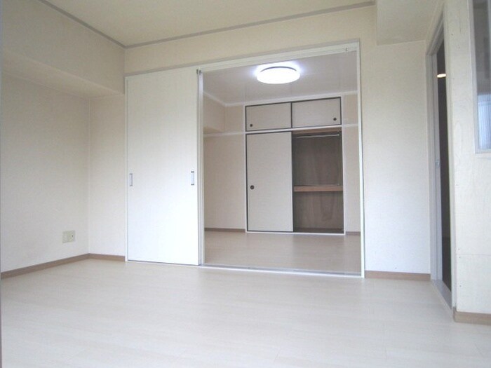 居室 Ｋ-POINT-BLDG