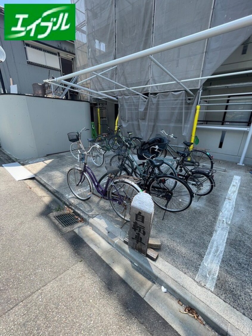 駐輪場 ＥＮＤＯビル