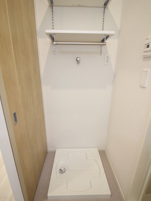 洗濯機置場 プレリュード　KFB