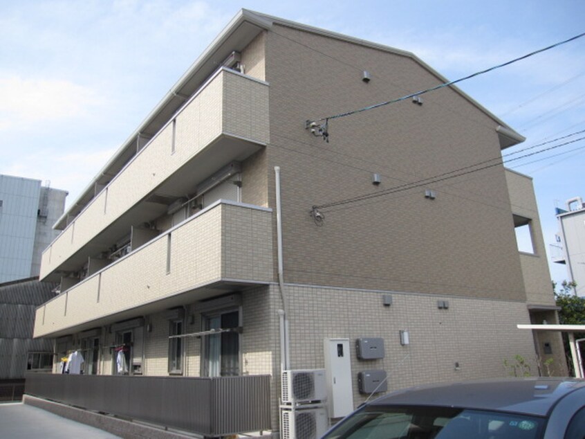 外観写真 ウヴェルテュール