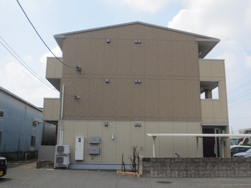 外観写真 ウヴェルテュール