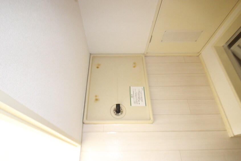 洗濯機置場 エ－スハイツ