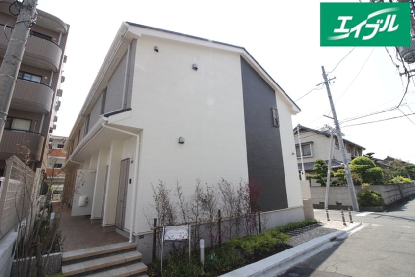 エントランス部分 ポートパレス東海通