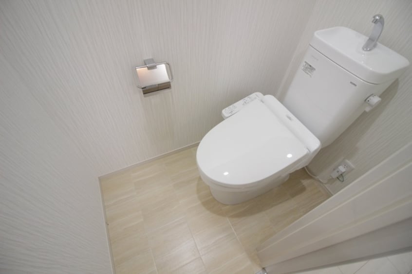 トイレ ポートパレス東海通