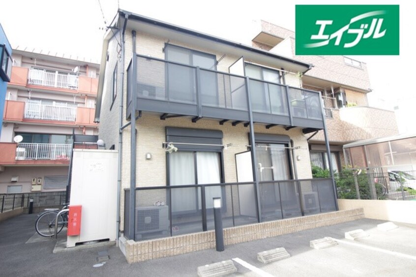 外観写真 アンプルールリーブルアコール