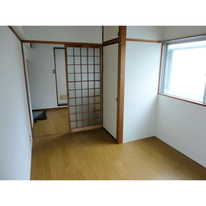 居室 西三宝ビル