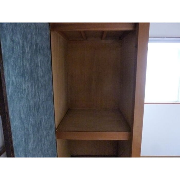 収納 西三宝ビル