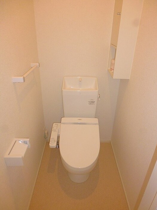 トイレ アンセスター松降A