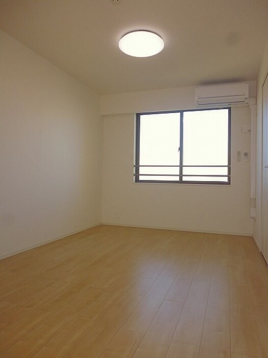 居室 アンセスター松降A