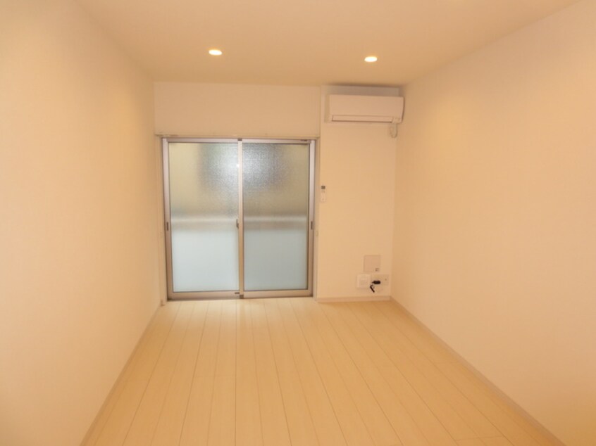 居室 ゼオ志賀本通