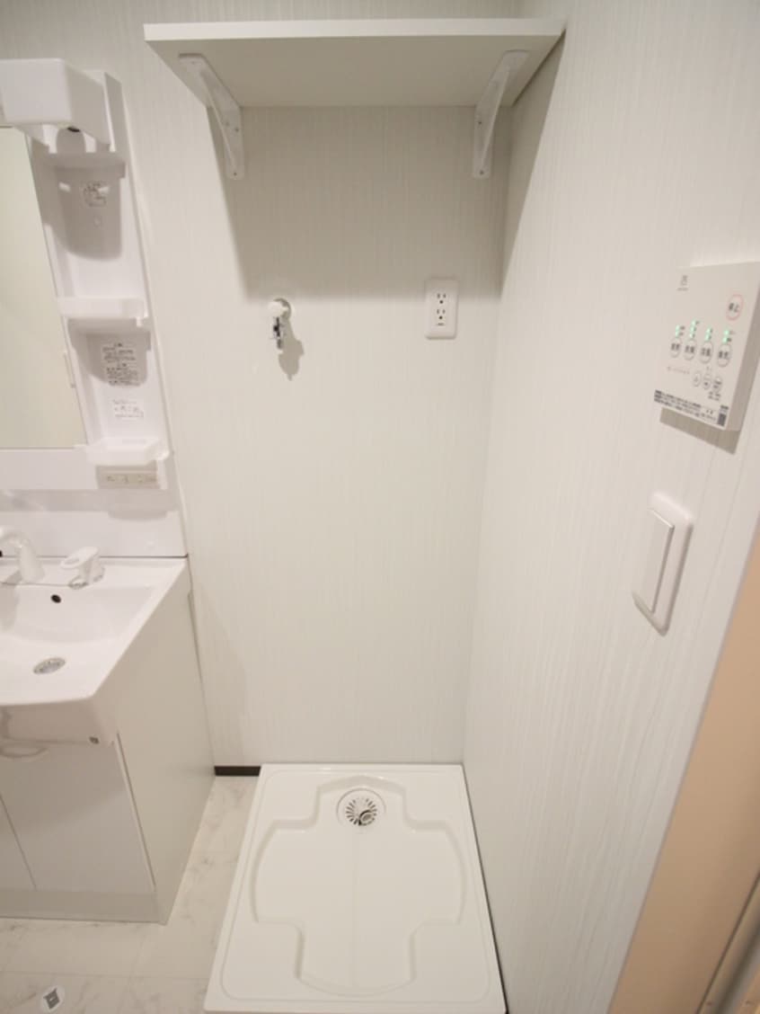 洗濯機置場 DEVELD千原
