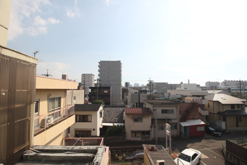 室内からの展望 ｺ-ﾎﾟﾅﾆﾜ