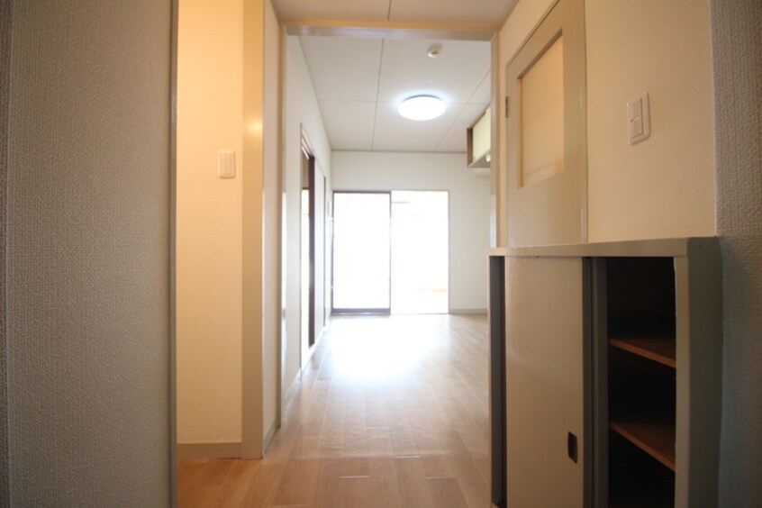 玄関 ｺ-ﾎﾟﾅﾆﾜ