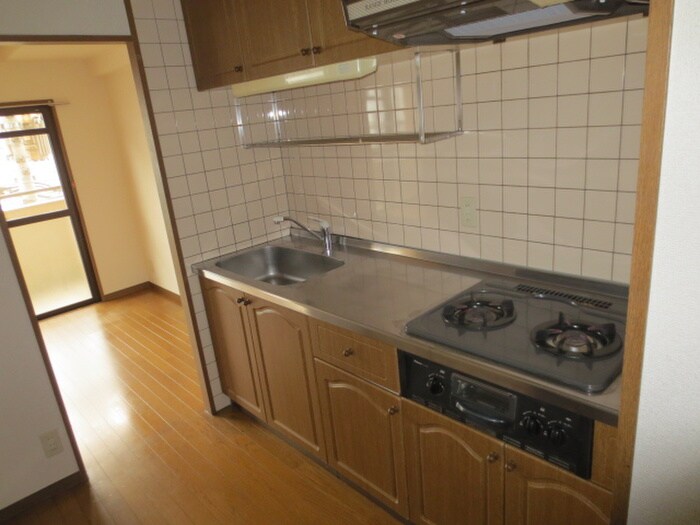 キッチン イーストリバージュ