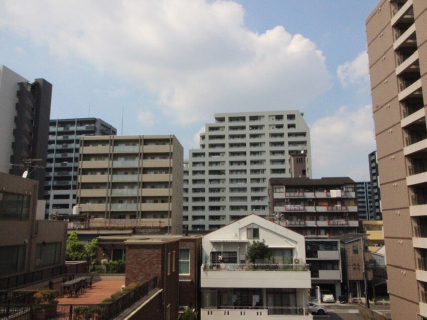 室内からの展望 プレサンス桜通ベルノ(0404)