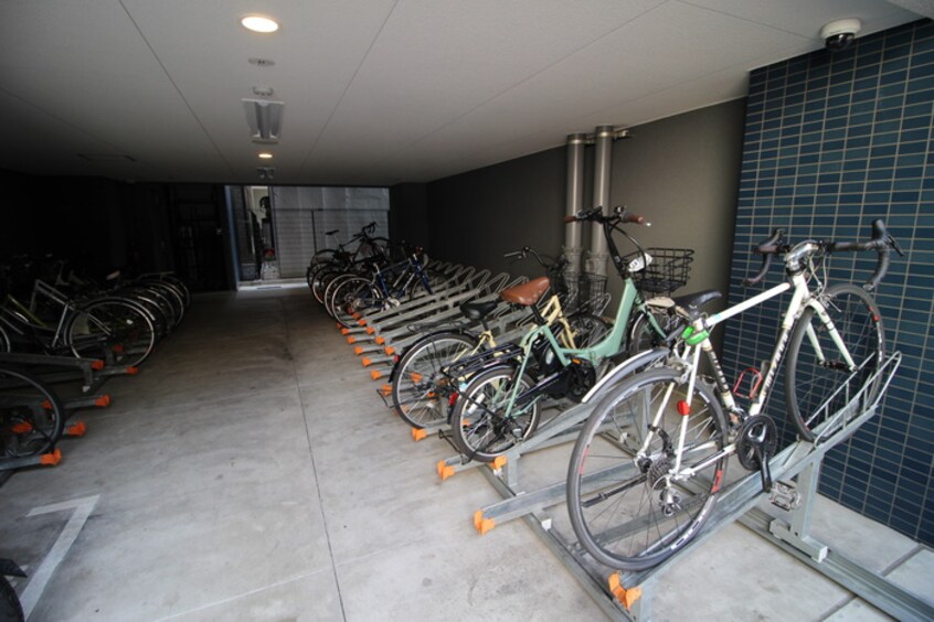 駐輪場 プレサンス栄フェル(0403)