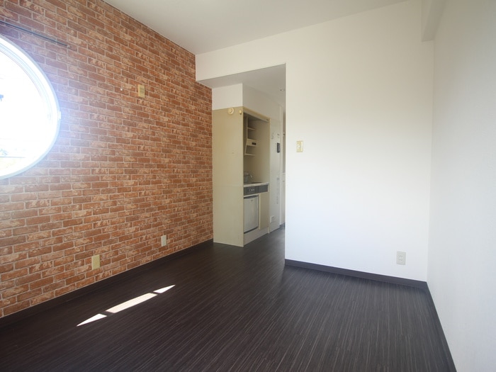 居室 ｷﾞｬｻﾞｰ24