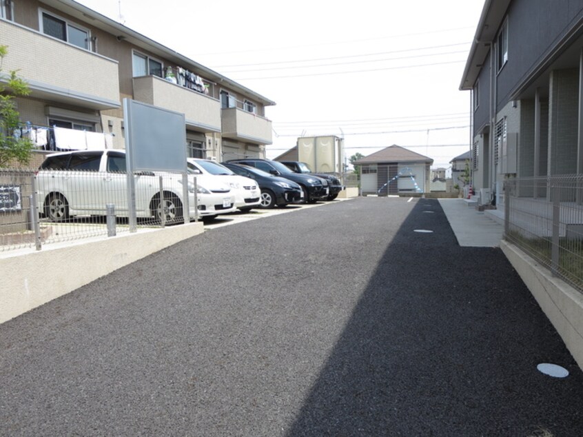 駐車場 ザ・サンＢ棟