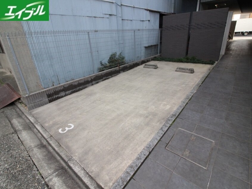駐車場 ベルデアスル