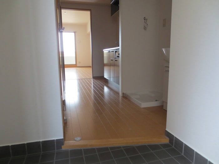 玄関 クレスト名駅西