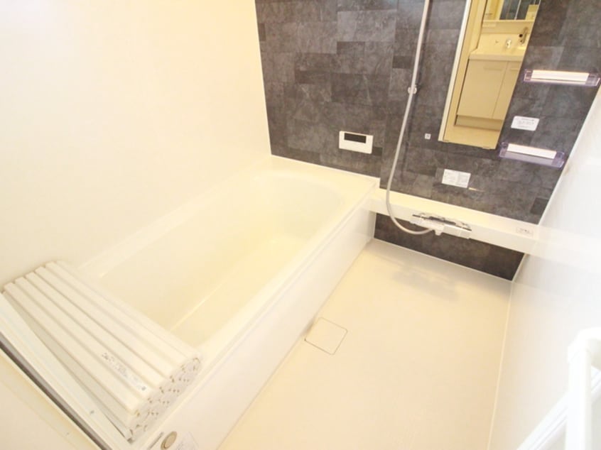 バス／シャワールーム等 Ｆｌｏｒａ