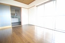 居室 明治第二ビル