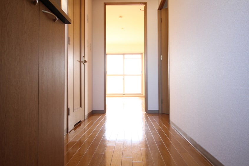 廊下 クレセントヒルズ