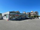 ファミリーマート(コンビニ)まで78m ラ・シャンブル平和が丘