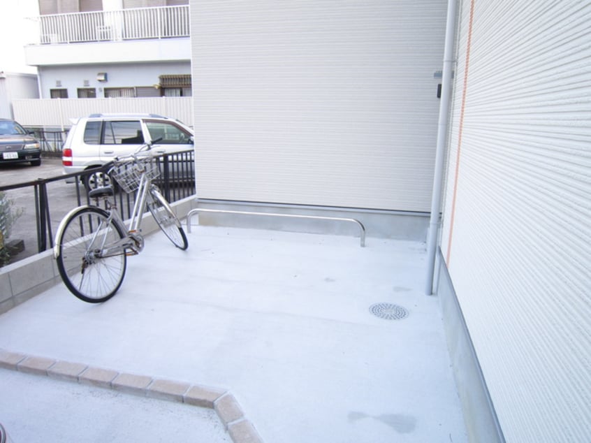 駐輪場 カーサ　ルーチェＷ