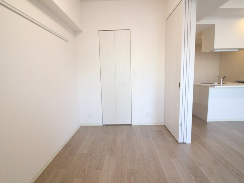 居室 ﾌﾟﾚｻﾝｽ丸の内ｱﾄﾞﾌﾞﾙ(801)