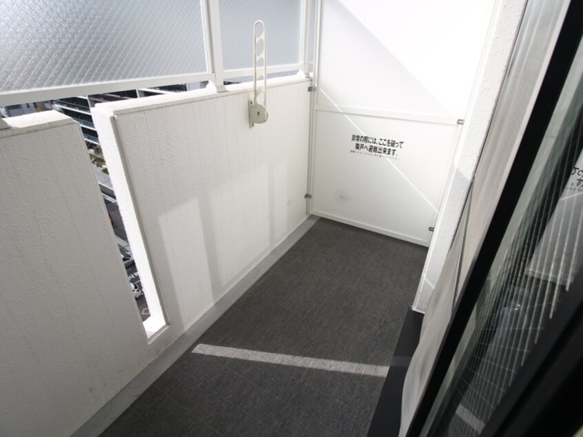 ベランダ・バルコニー KAYA AOI