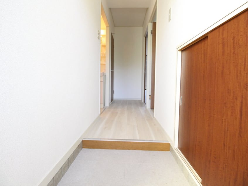 玄関 レジデンス城下