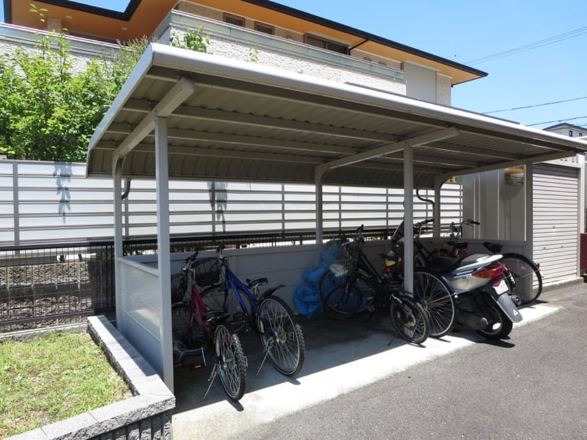 駐輪場 リバ－ホ－ム桜作