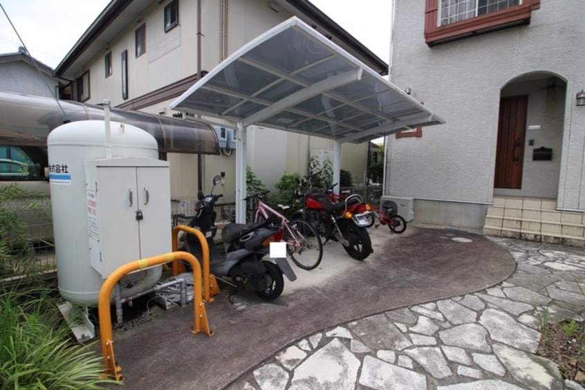 駐輪場 ヴィアバンス