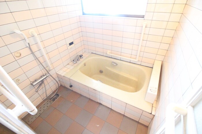 バス／シャワールーム等 八剱町下池田貸家