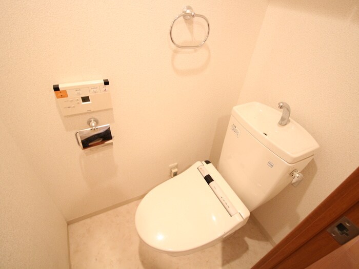 トイレ ﾌﾟﾚｻﾝｽ泉ｾﾚｸﾞﾚｰﾄﾞ(1202)