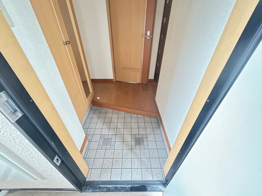 玄関 サンティ－ル