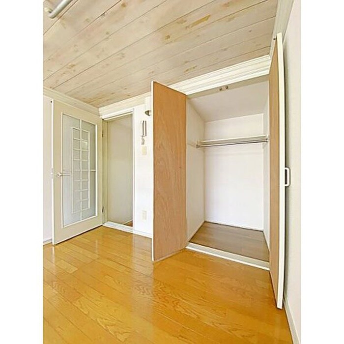 収納 カーサ栄生