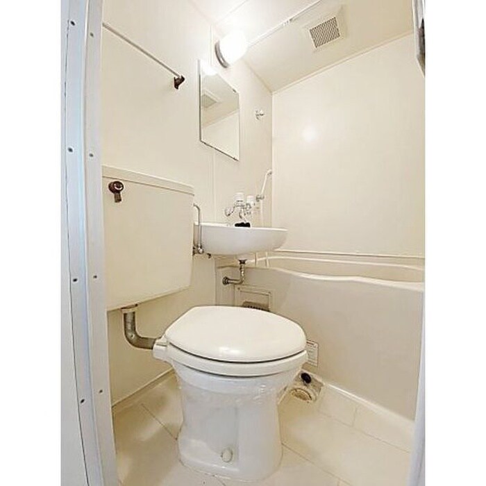 トイレ カーサ栄生