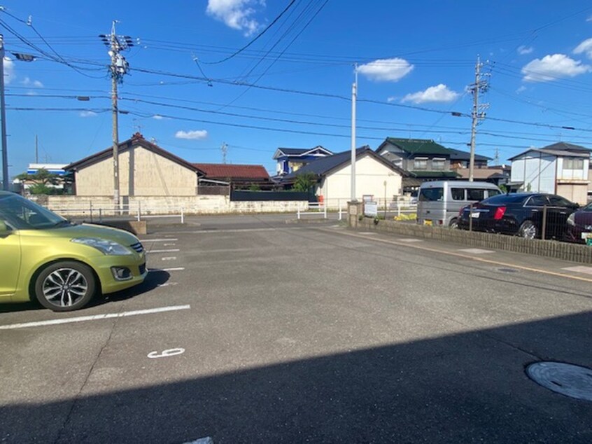 駐車場 アヴァンセ