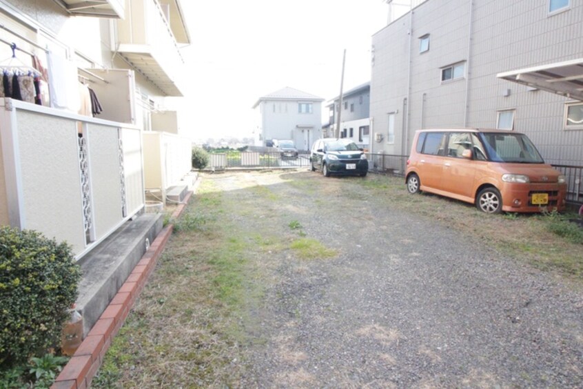 駐車場 花の木コーポ