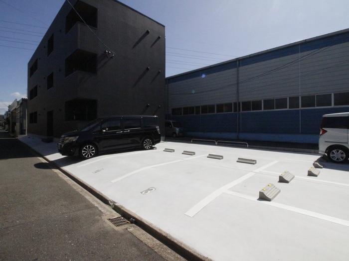 駐車場 Warren shohoⅢ